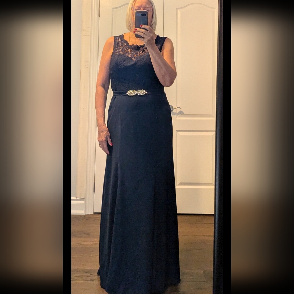 Full length Navy Blue Jenny Packham Dress fits like 12-14